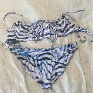 Abstract Wave Print Skatie Bikini Set in Blue and Lavender